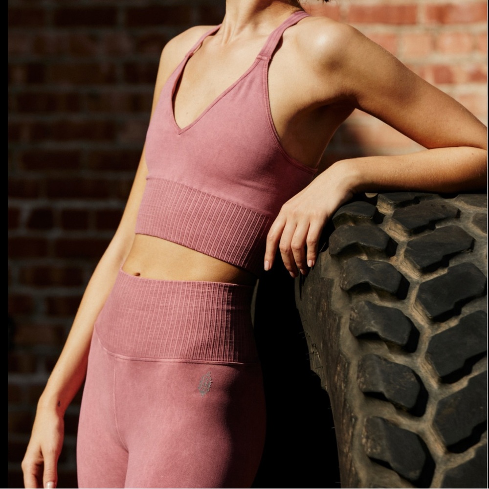 FP Movement Free People Good Karma Crop Tank Size M/L